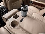  Cup holder prop (quaternary) photo